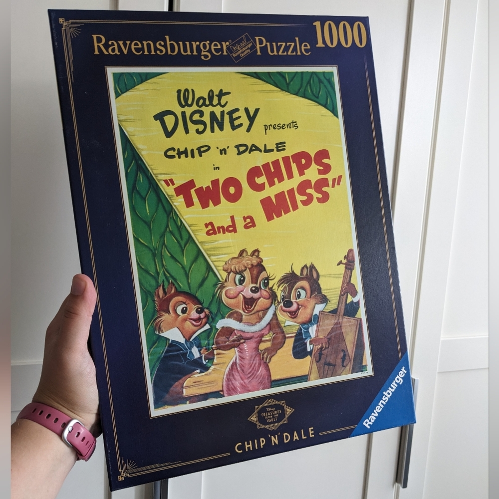 Ravensburger Disney Treasures from The Vault: Chip and Dale 1000 Piece Puzzle